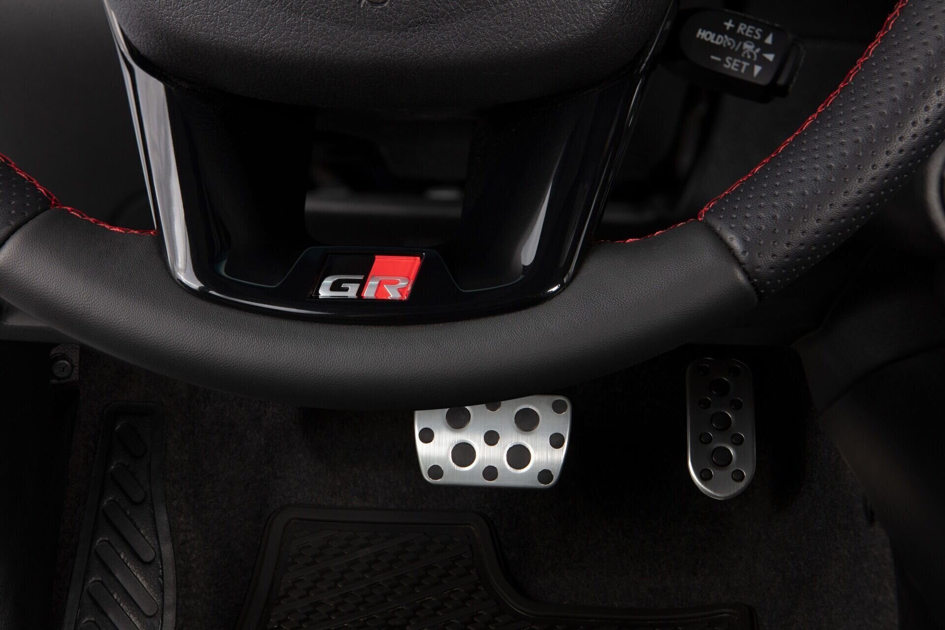 Hilux GR-S IV - imagen 10