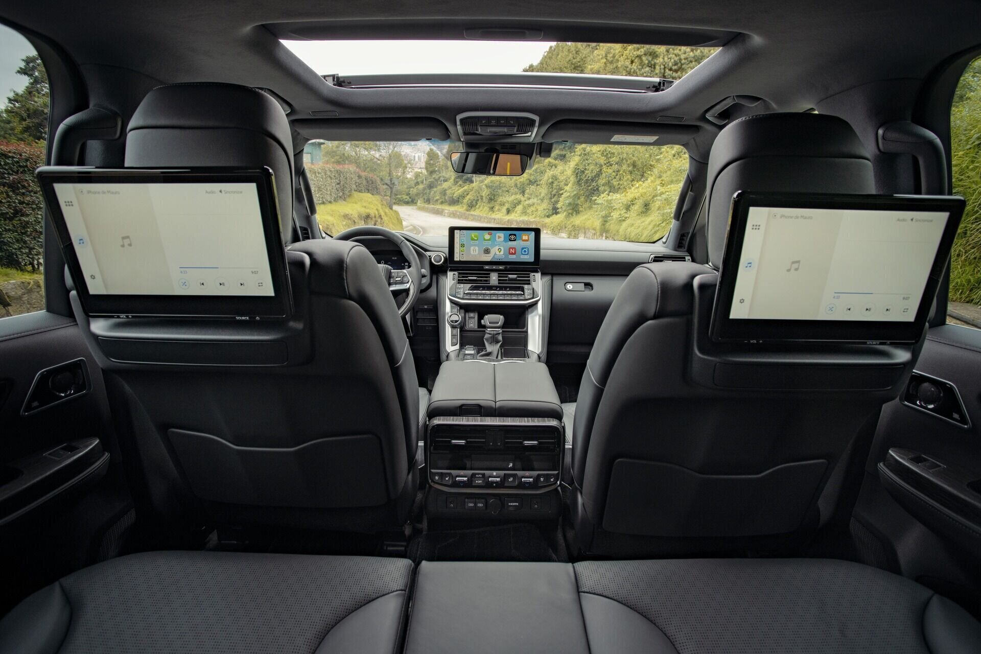 Land Cruiser 300 - imagen 7