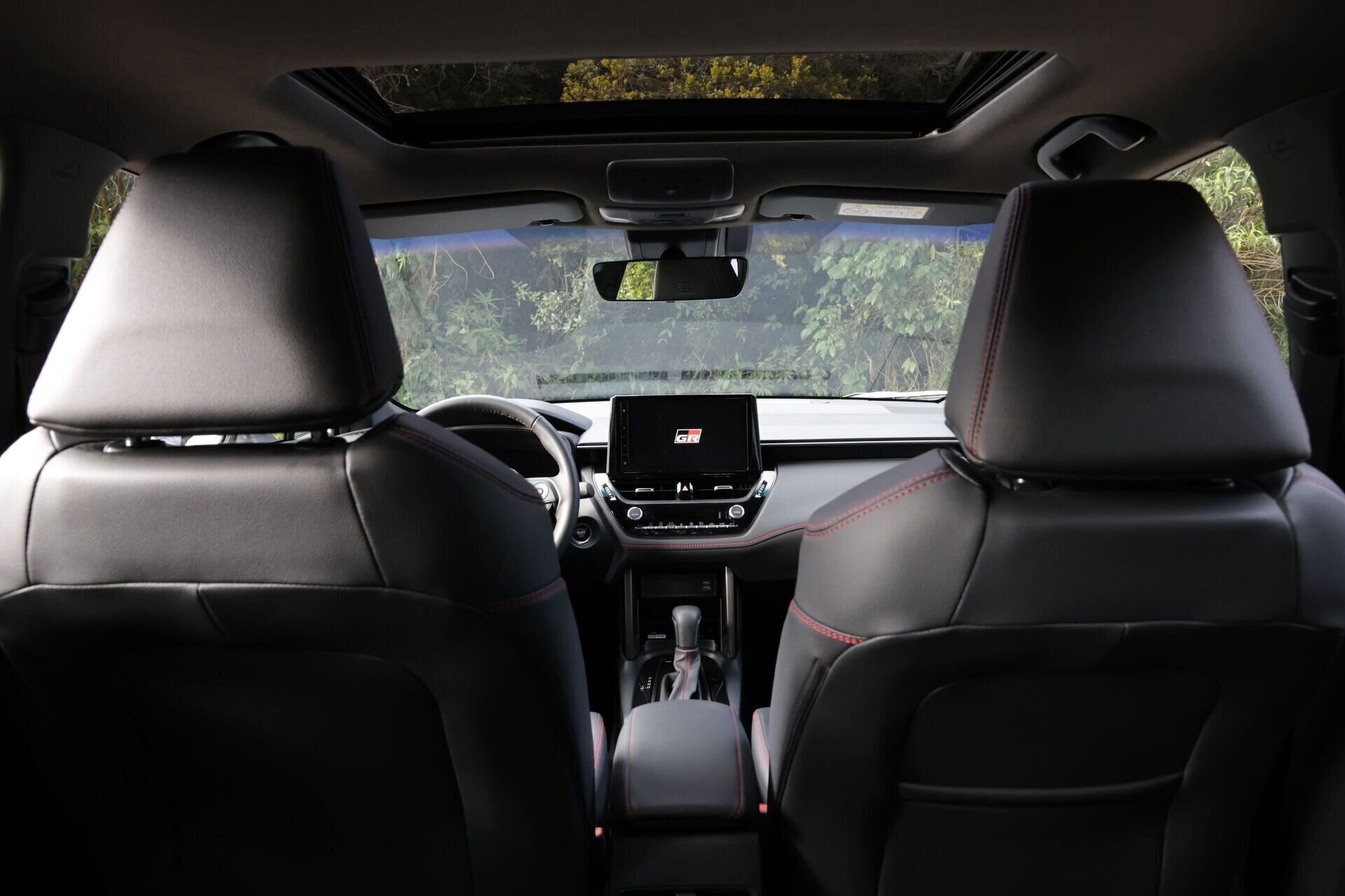 Corolla Cross GR-S - imagen 16