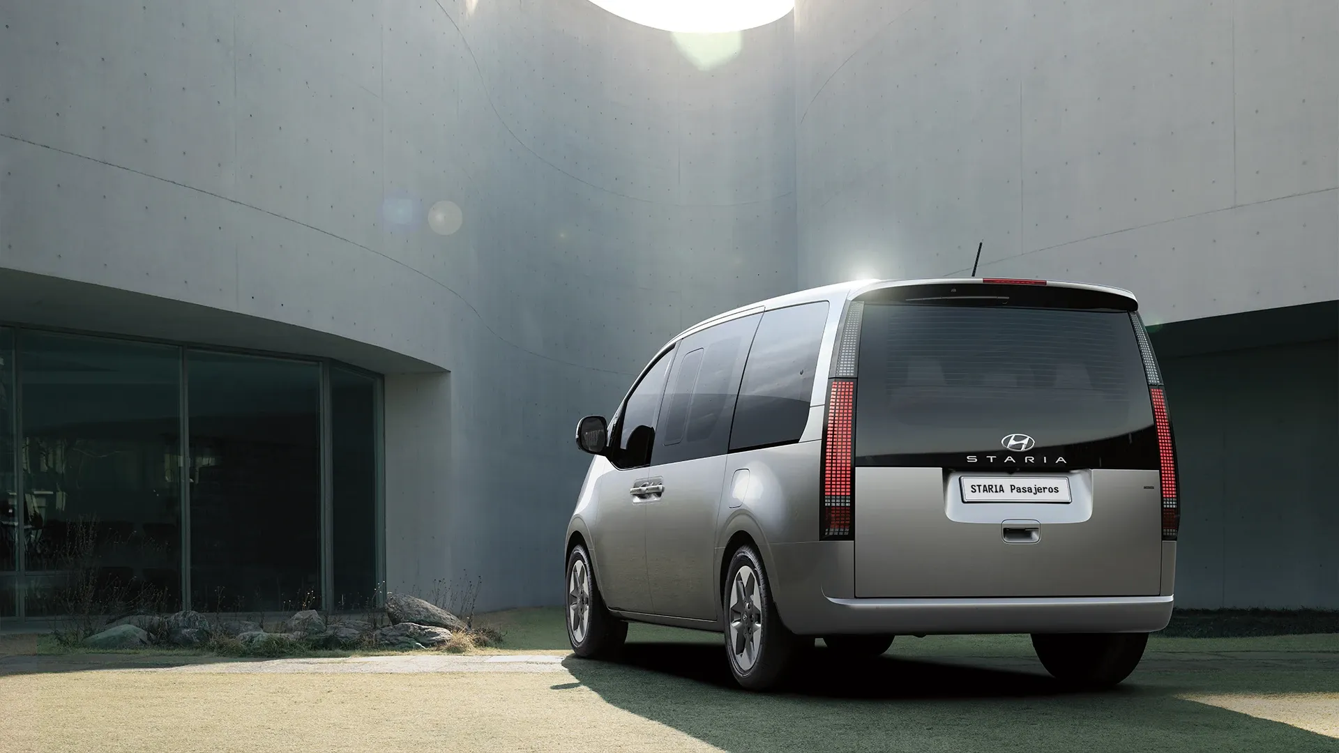 Hyundai Staria Pasajeros - imagen 5