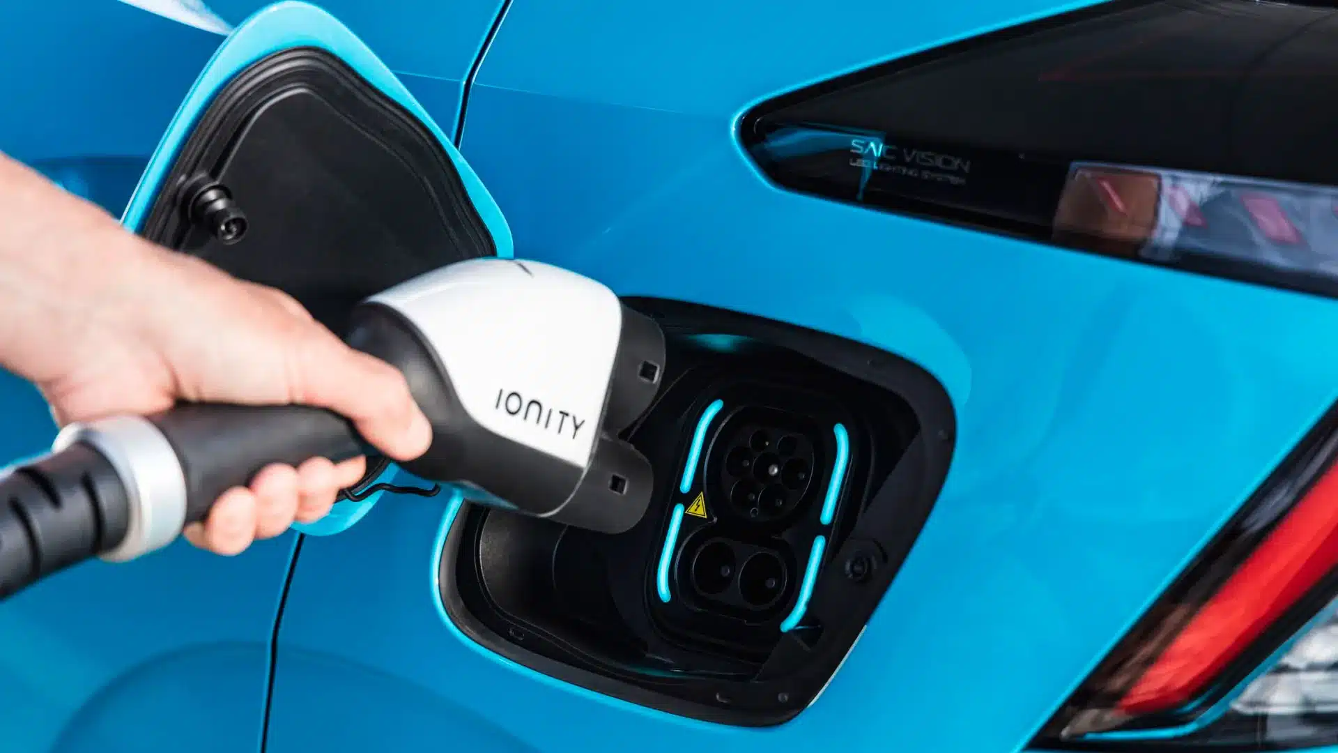 MG 4 Cross - imagen 20