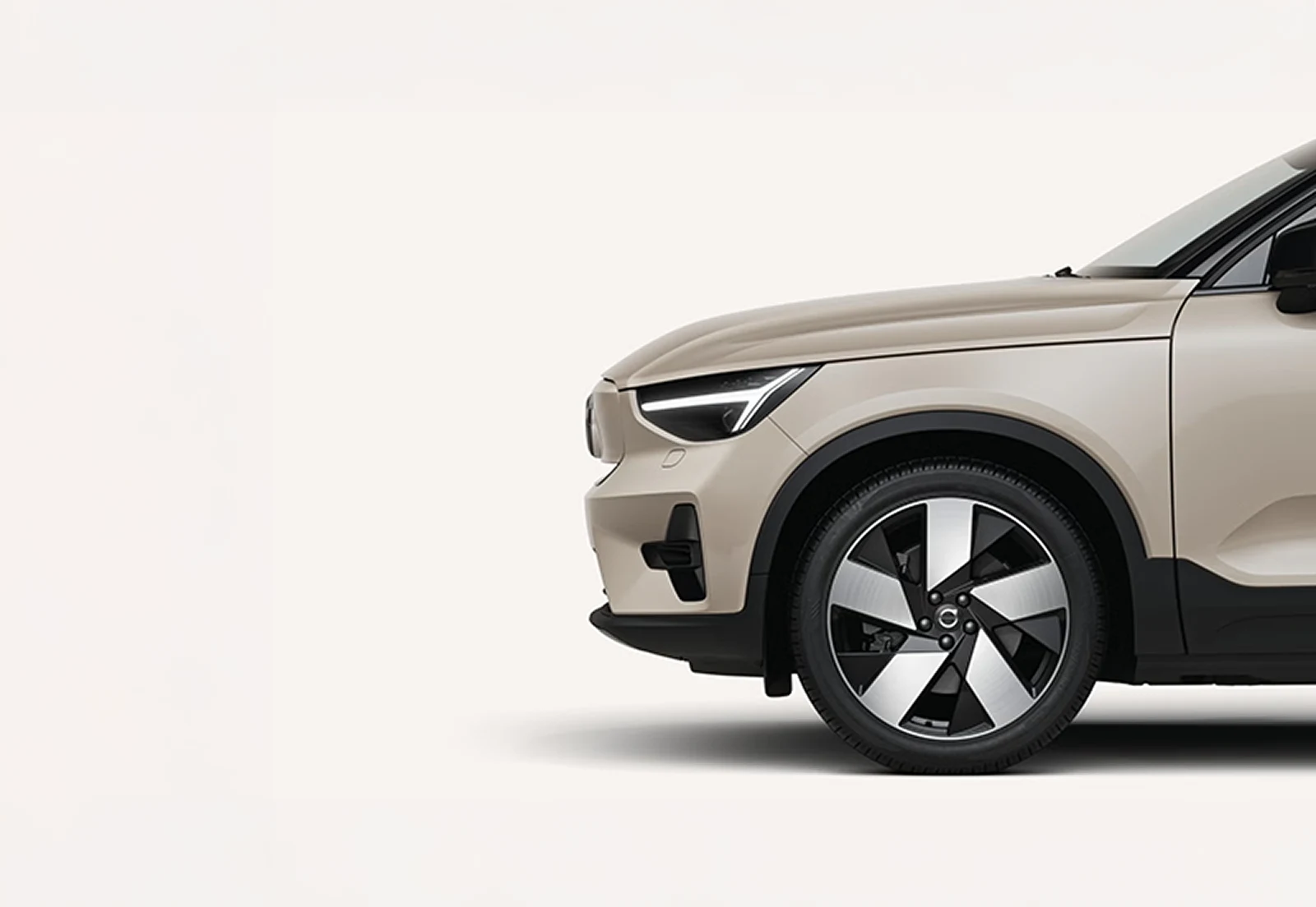 Volvo EC40 - imagen 2