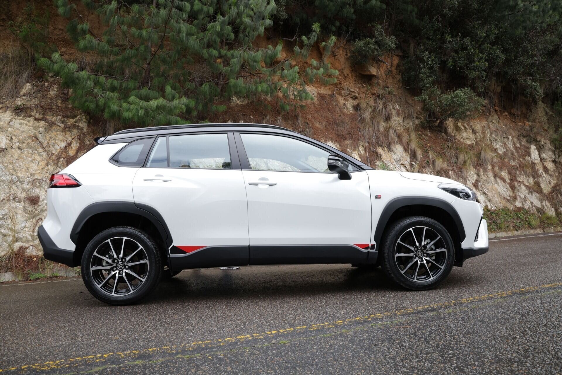 Corolla Cross GR-S - imagen 2