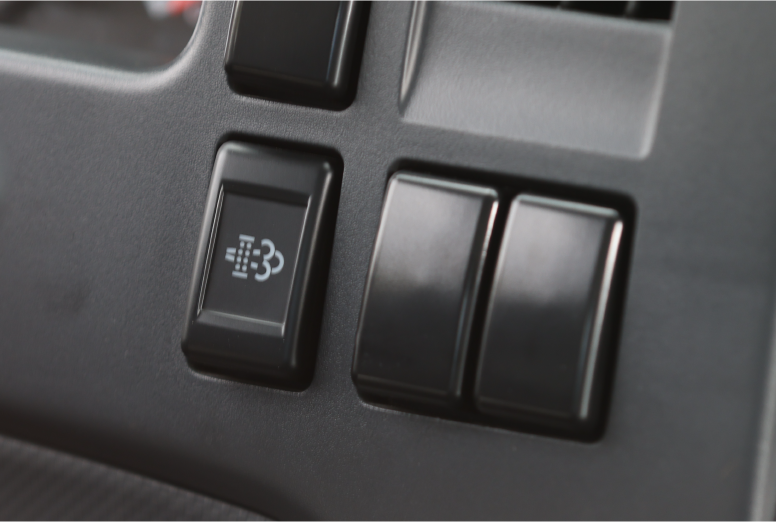 Camión NHR Doble Cabina - imagen 5