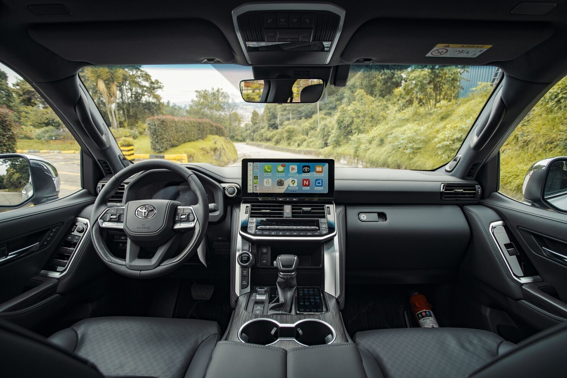 Land Cruiser 300 - imagen 11