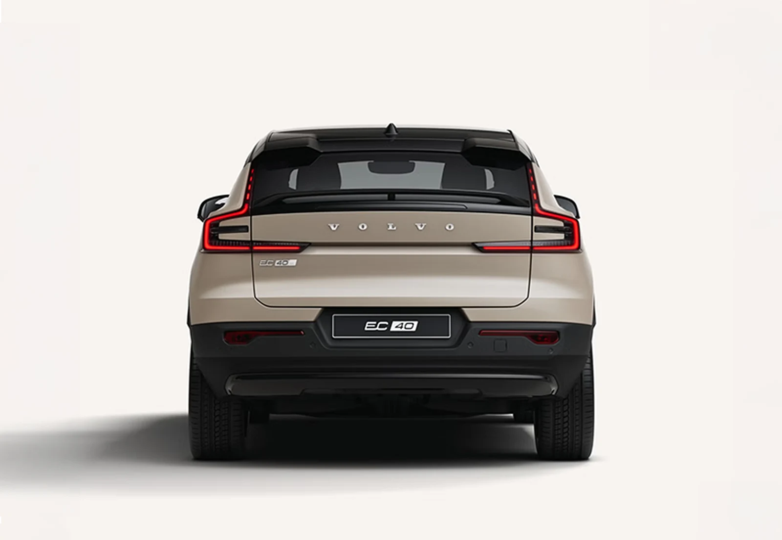 Volvo EC40 - imagen 1