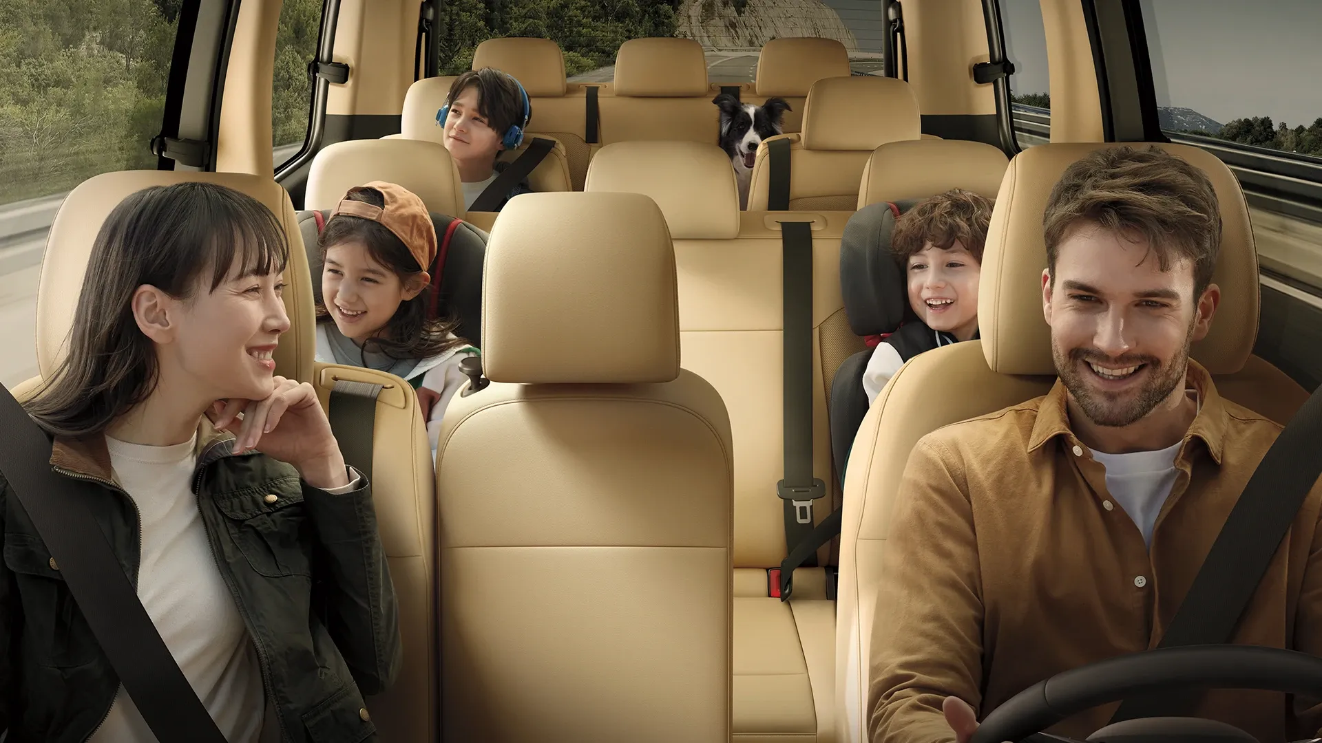 Hyundai Staria Pasajeros - imagen 7