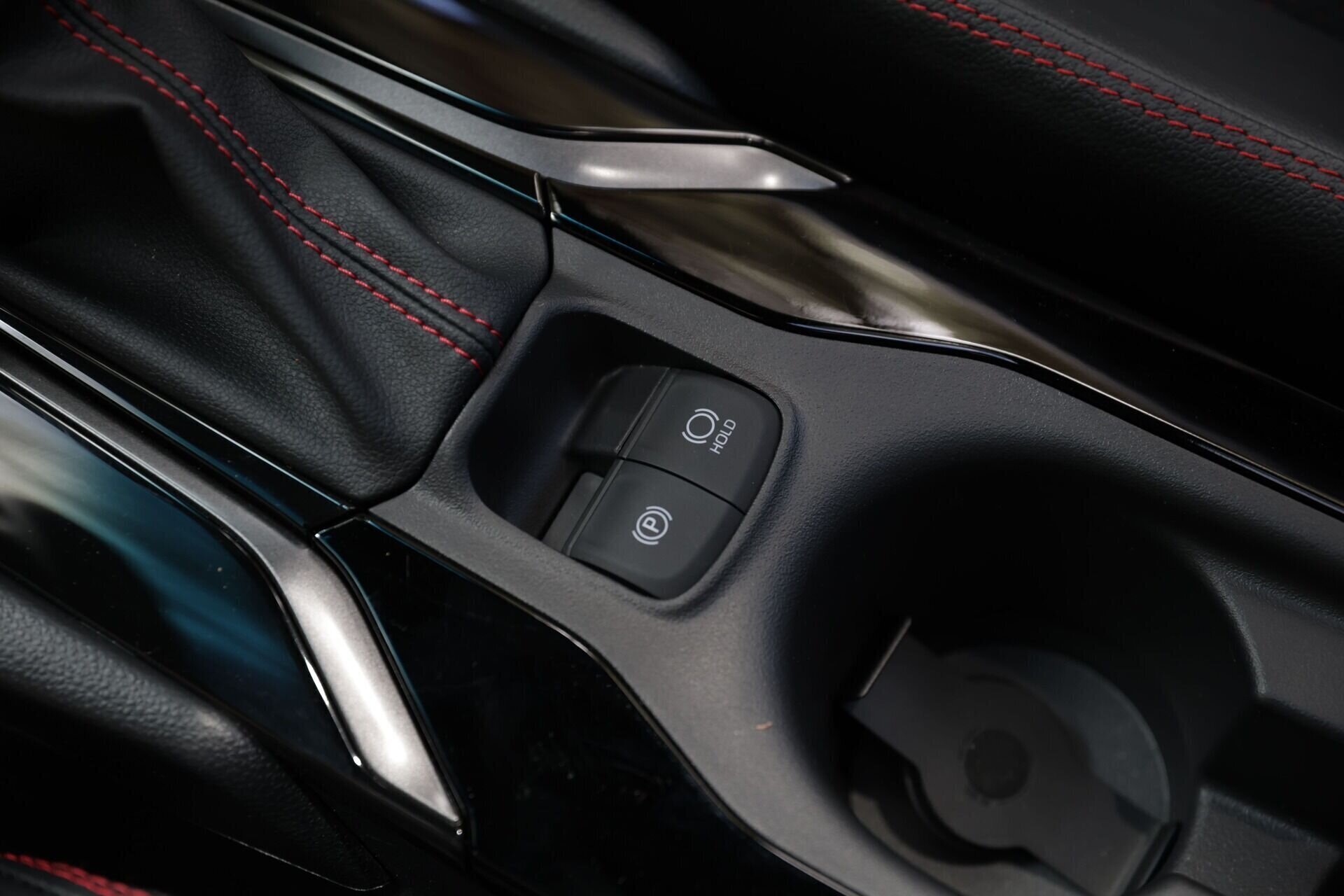 Corolla Cross GR-S - imagen 11