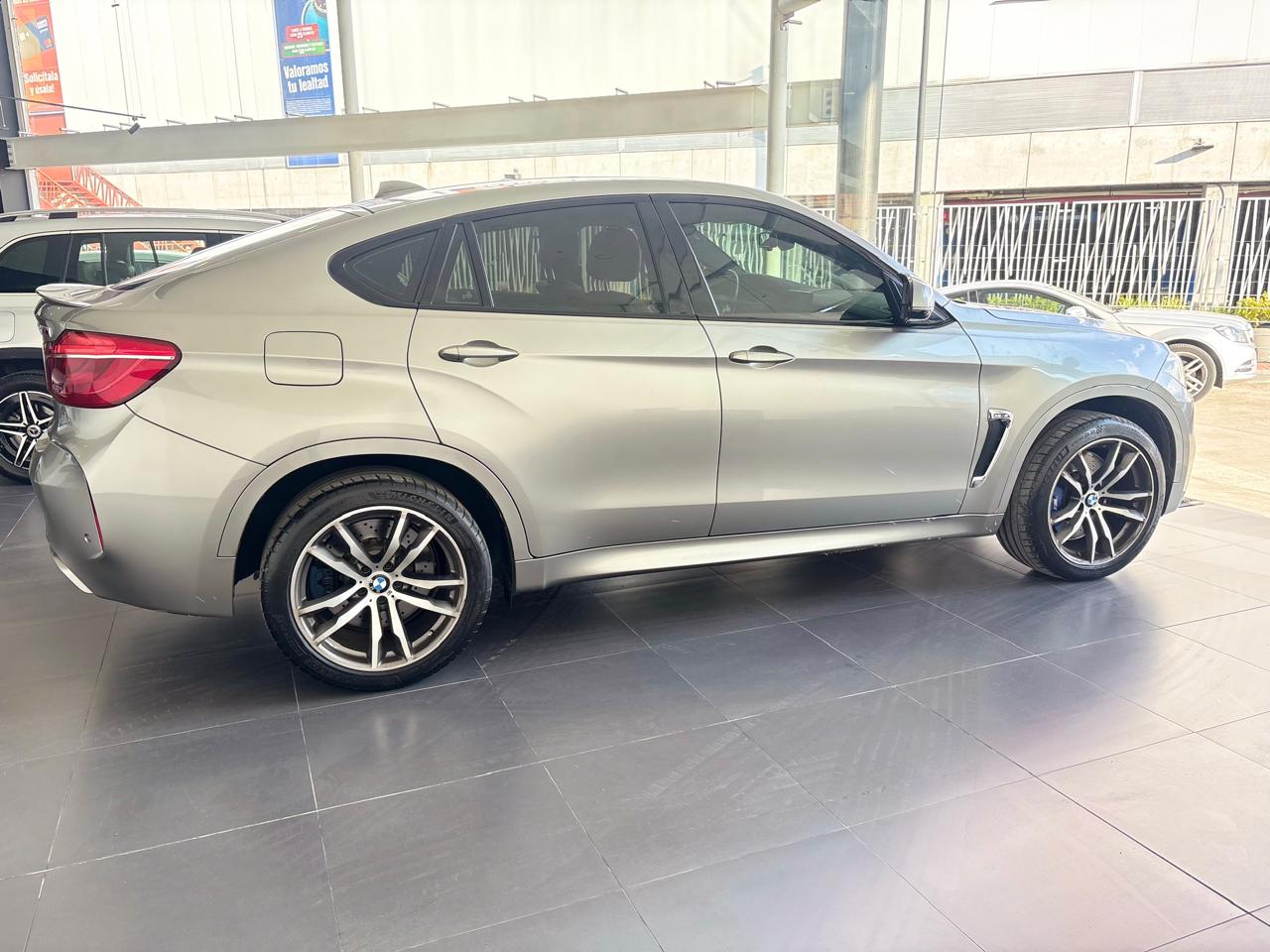 BMW X6 M